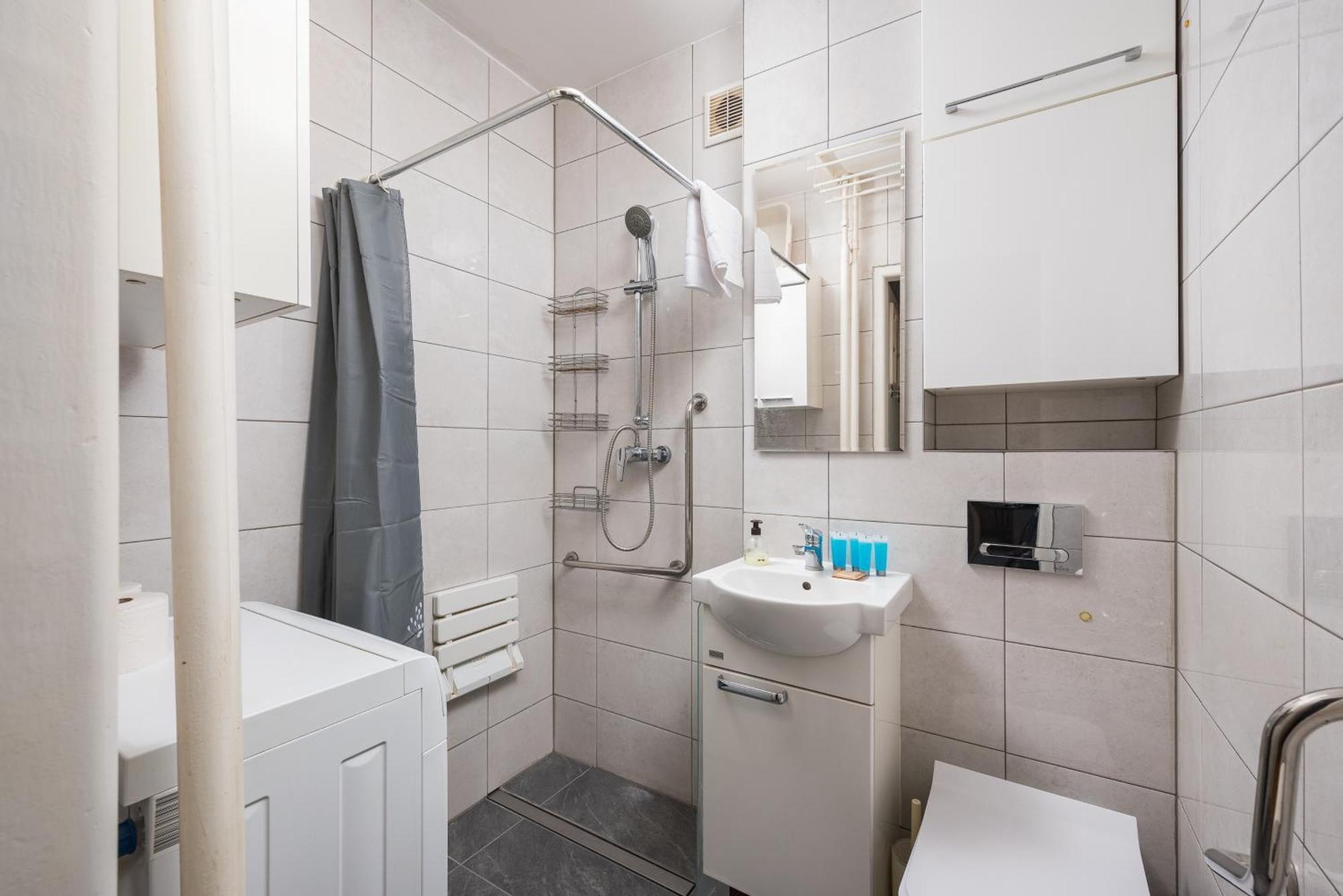Wola Mila Standard Apartment Варшава Екстериор снимка