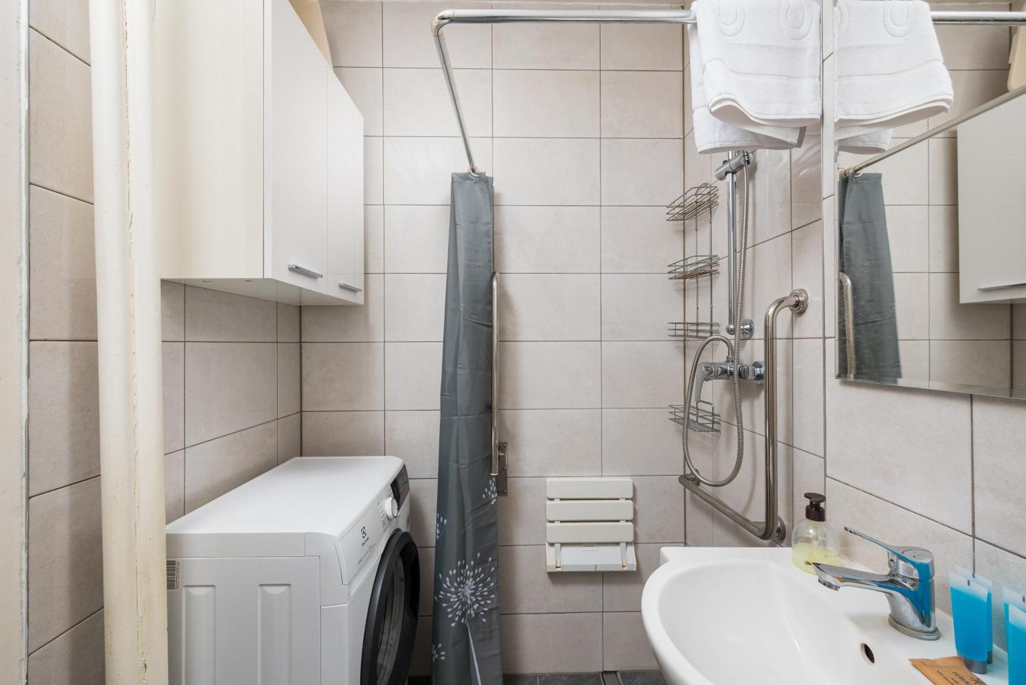 Wola Mila Standard Apartment Варшава Екстериор снимка