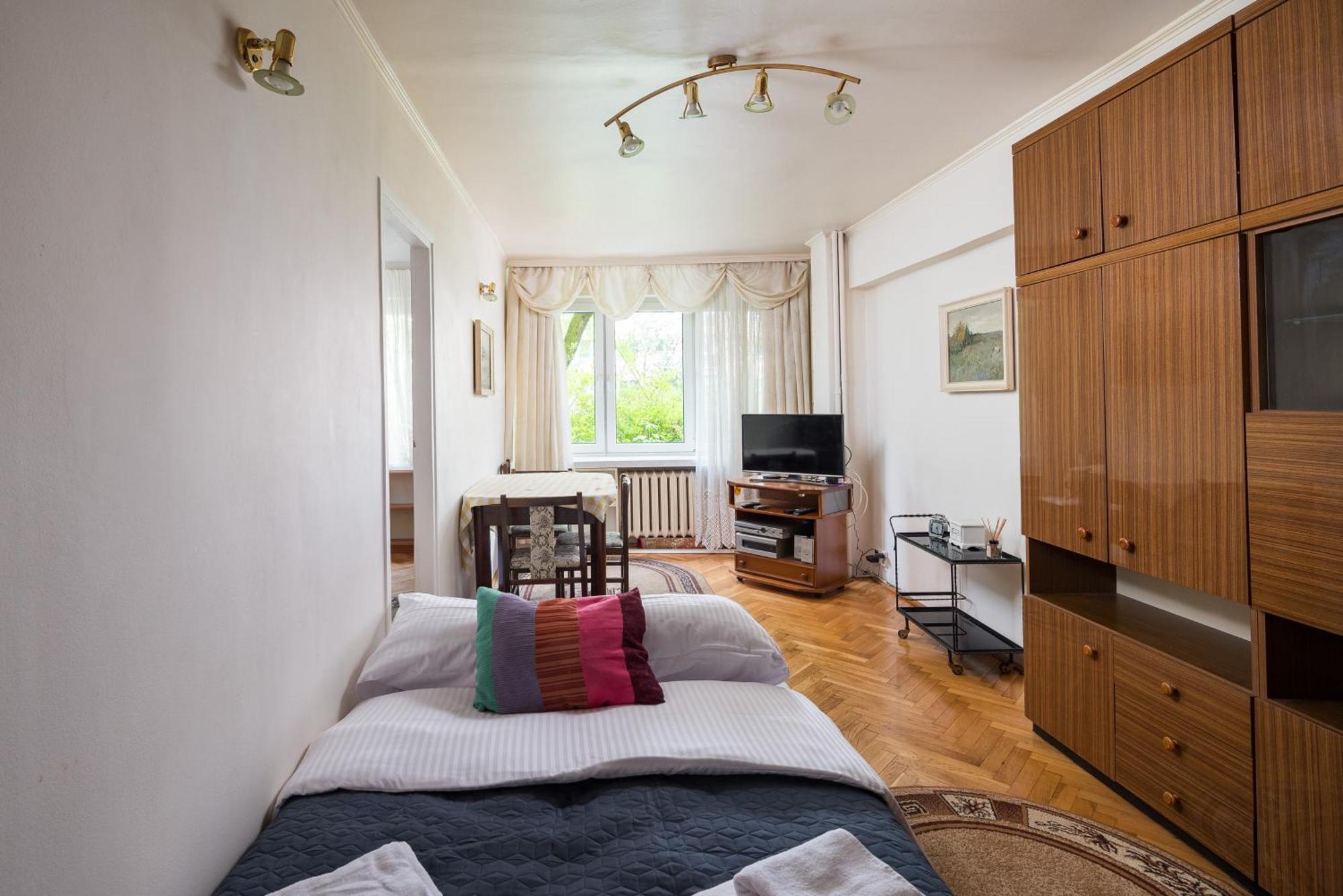 Wola Mila Standard Apartment Варшава Екстериор снимка