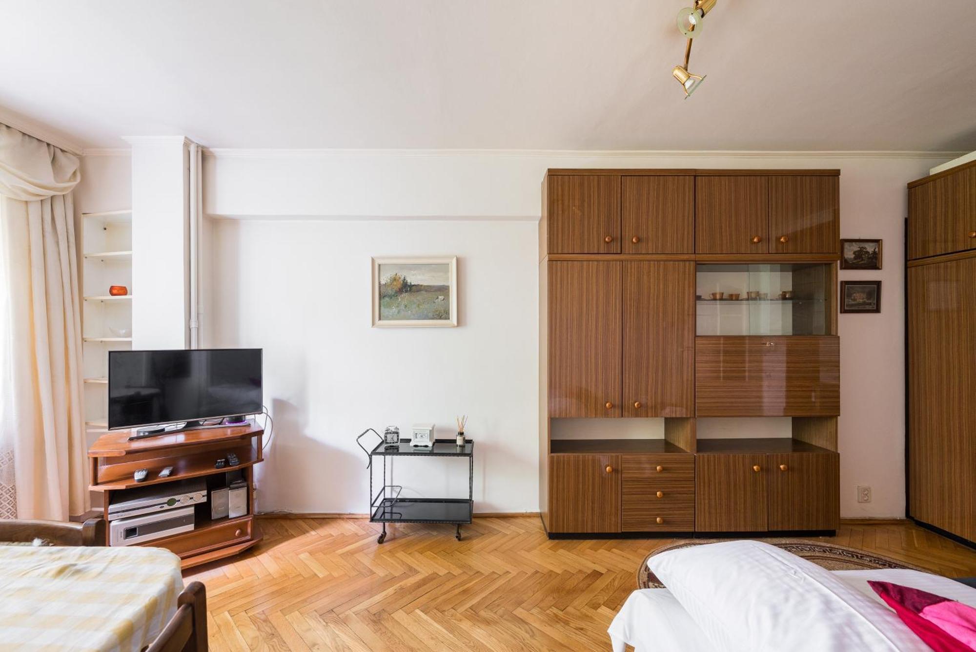 Wola Mila Standard Apartment Варшава Екстериор снимка